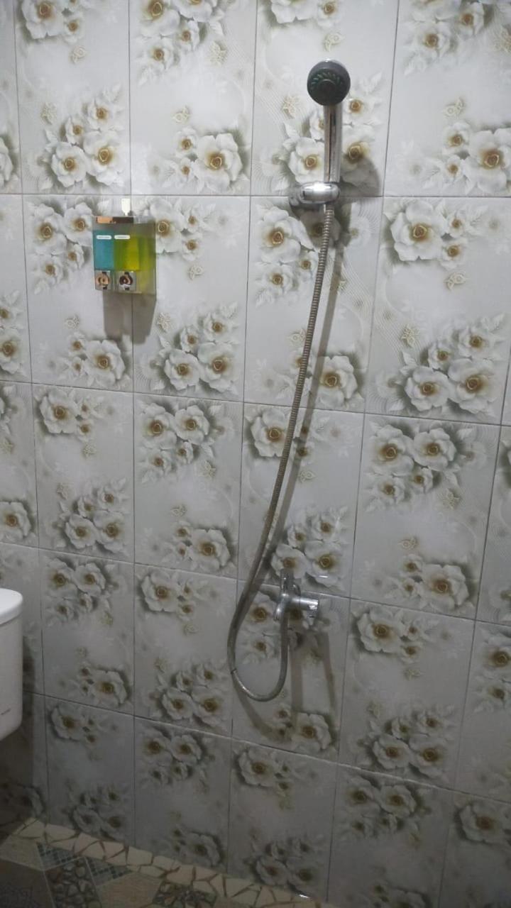 Wl Guesthouse 라부안 바조 외부 사진